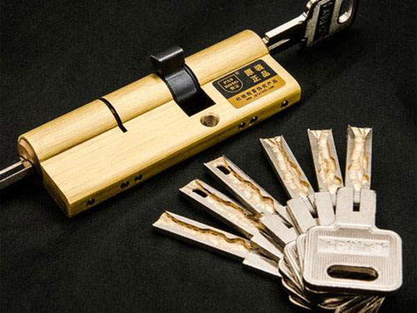 潮南24小时上门开锁公司